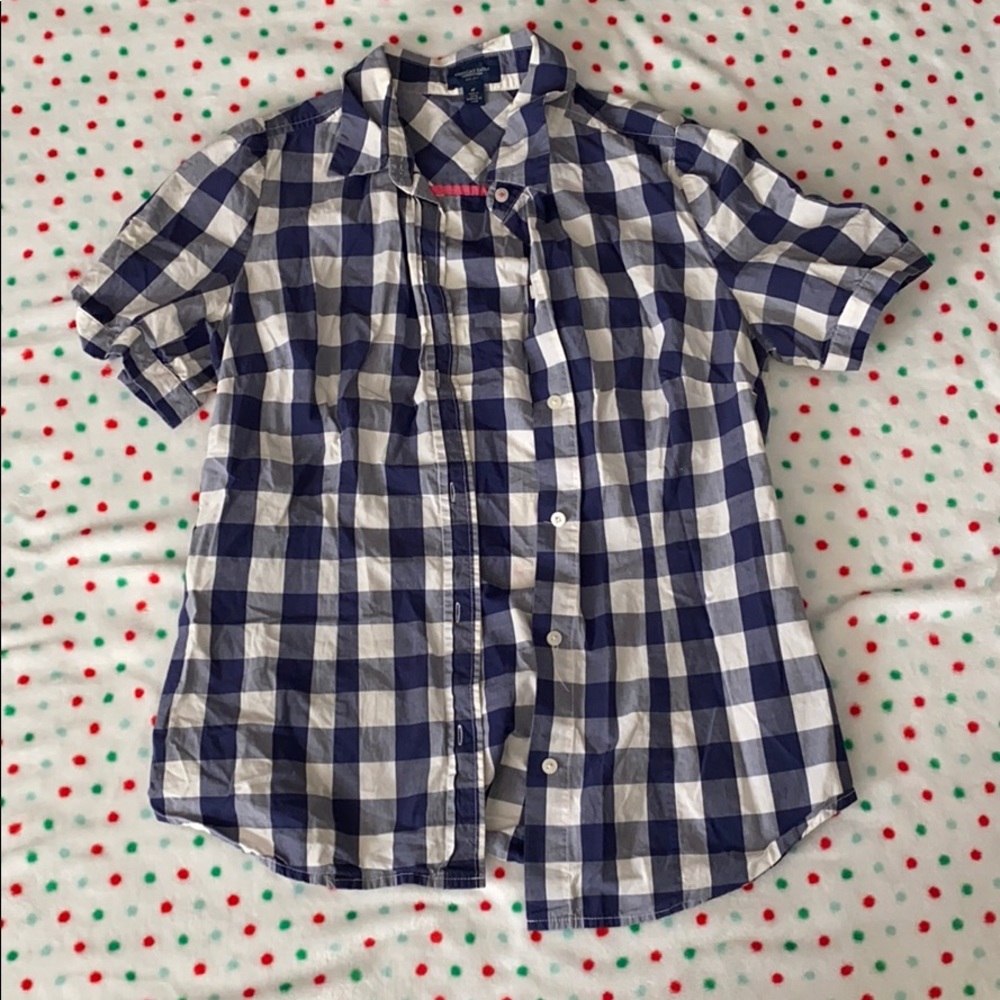 American Eagle Button Up Shirt